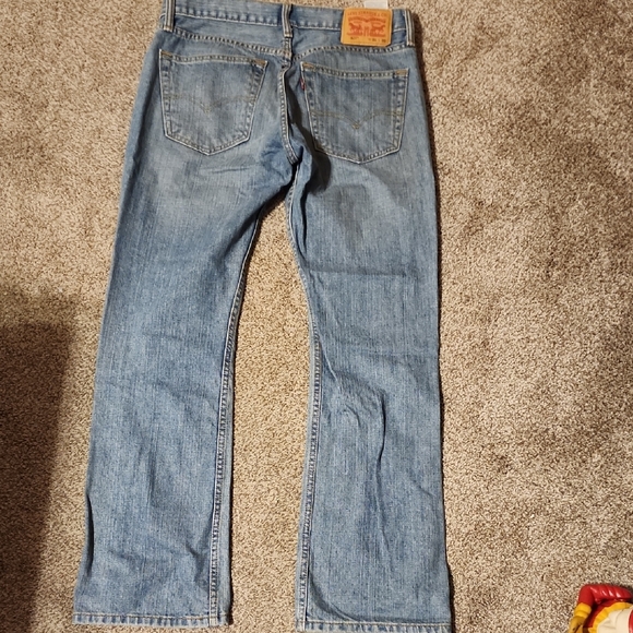 Levi's Classic Blue Slim Straight Jeans - Picture 3 of 6